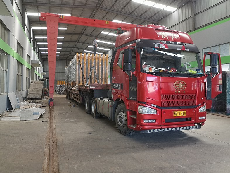 公交站臺(tái)發(fā)貨圖 公交站臺(tái)發(fā)貨圖